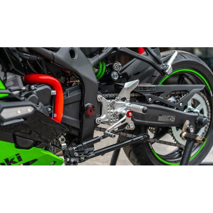FOOTSTEP REARSET GPTECH RACING KAWASAKI NINJA ZX25R