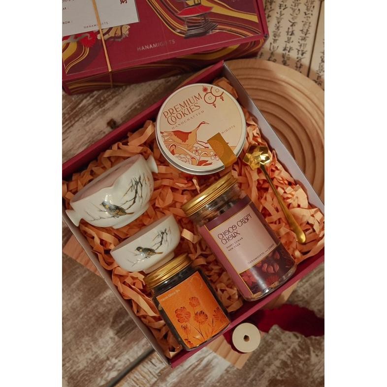 

CR - YANTAI - Hampers Sincia/Hampers Imlek/Hampers CNY TERLARIS