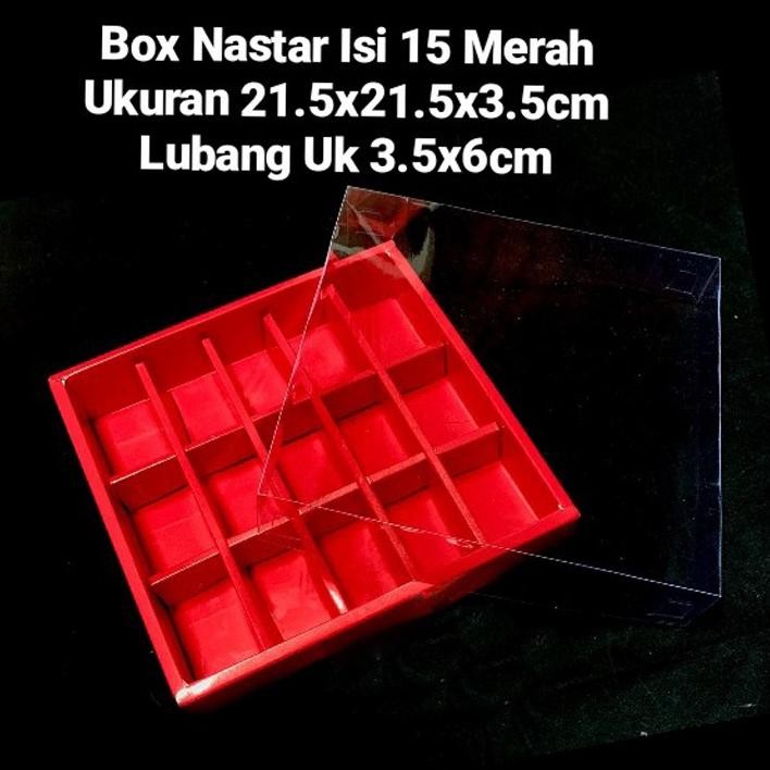 

CR - ( 5pcs ) Box Nastar Sekat warna Merah tutup Mika ukuran 21.5x21.5x3.5 cm Dus Packaging Hampers Natal Imlek TERLARIS
