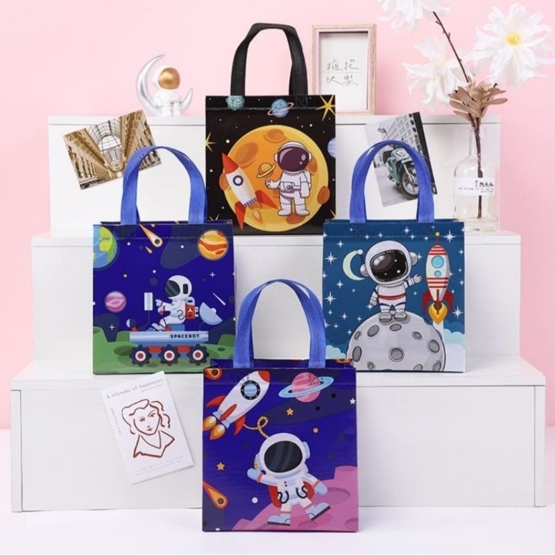 

Tas Ransel Tahan Lama Goodie bag tas souvenir ulang tahun anak / Gambar astronot sanrio kuromi cars