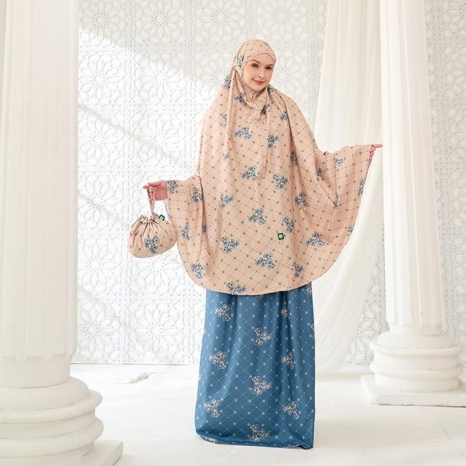 Mukena Wanita Premium Travel Bahan Adem Tatuis Tiara 586 Cream Dewasa Reguler Murah Berkualitas