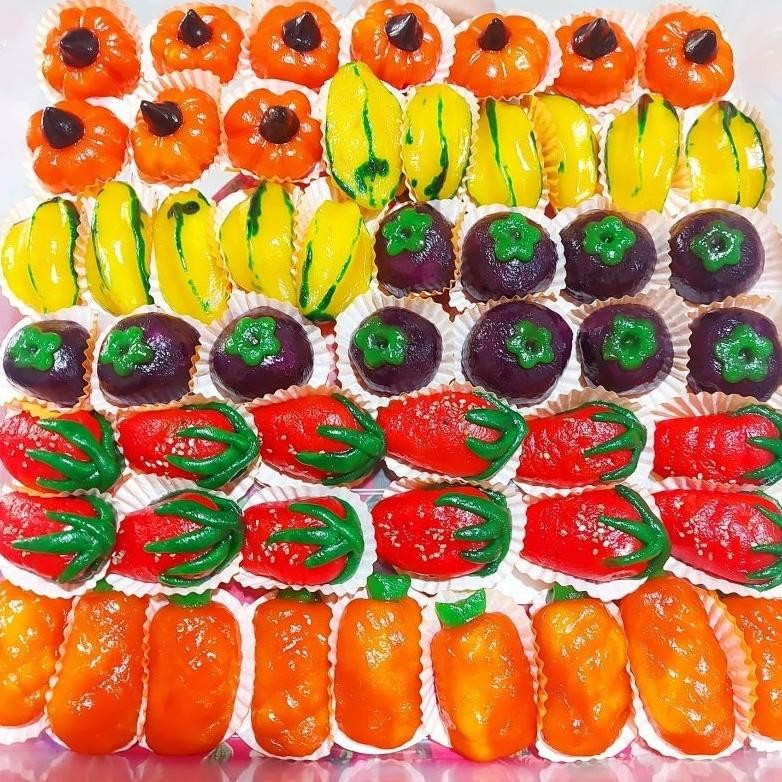 

Lukchup Kueku isi 50, FREE 3PCS pengiriman H+1 kue hantaran