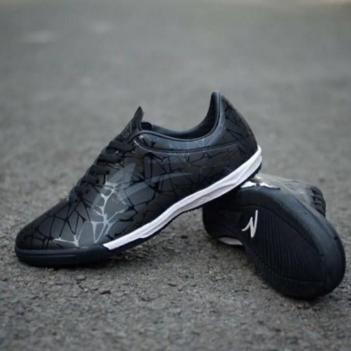 SEPATU FUTSAL SPECS HITAM TERBARU