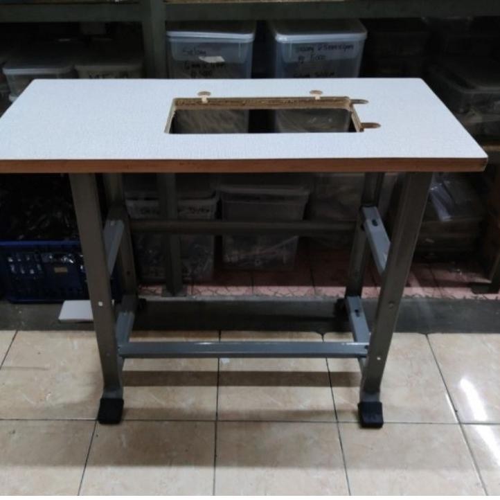 Meja Dan Kaki H Mesin Jahit Hitam Klasik / Kecil Butterfly