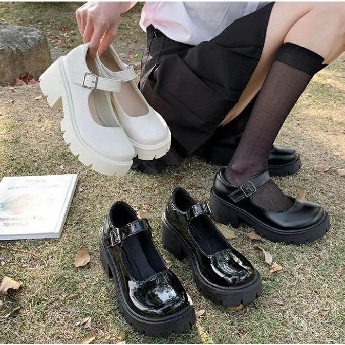 Jual Sepatu Docmart Wanita Import/Sepatu Heels Korea/Sepatu Cosplay Jepang