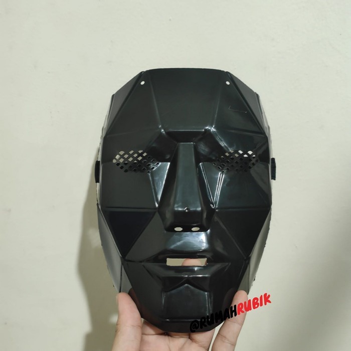 TERBARU UM(1) Topeng Squid Game Taehyung BTS - Topeng Frontman - Squid Game Mask
