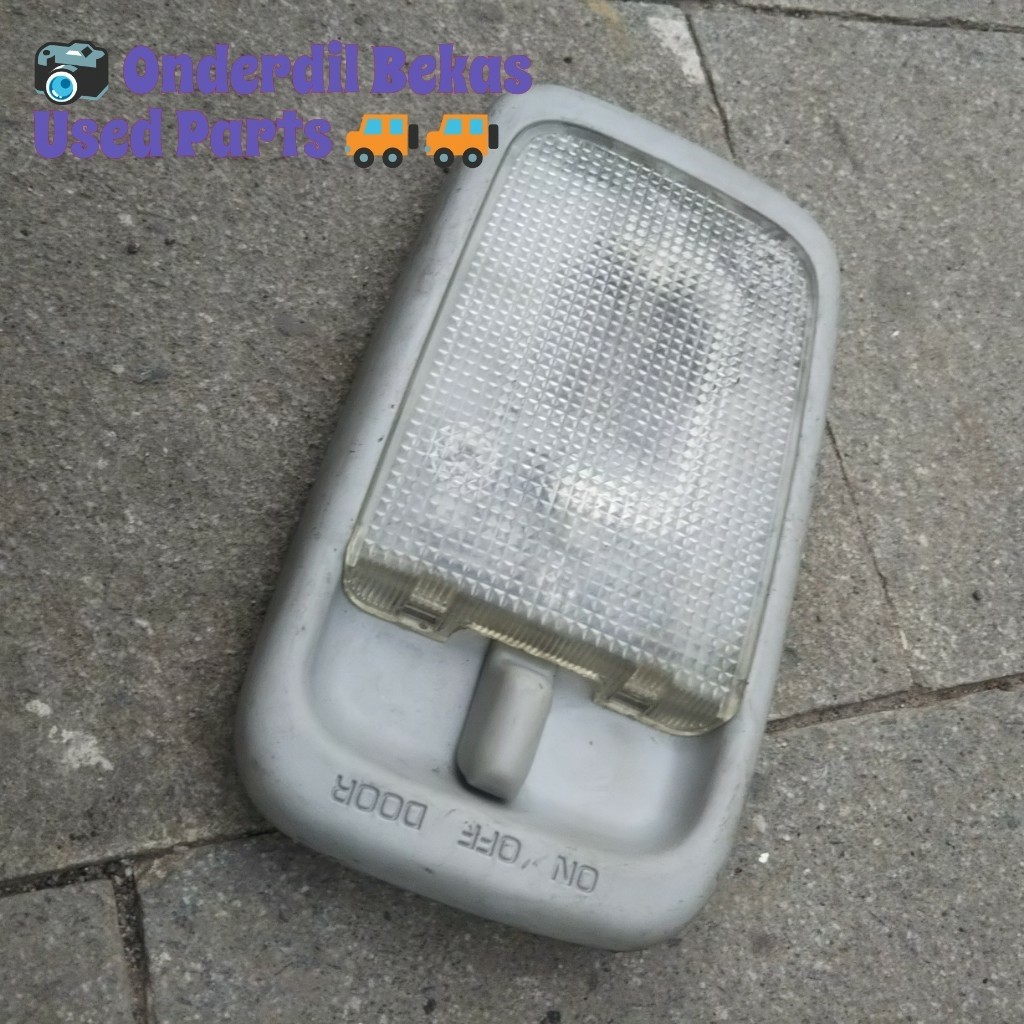 lampu kabin tengah avanza Xenia gen 1