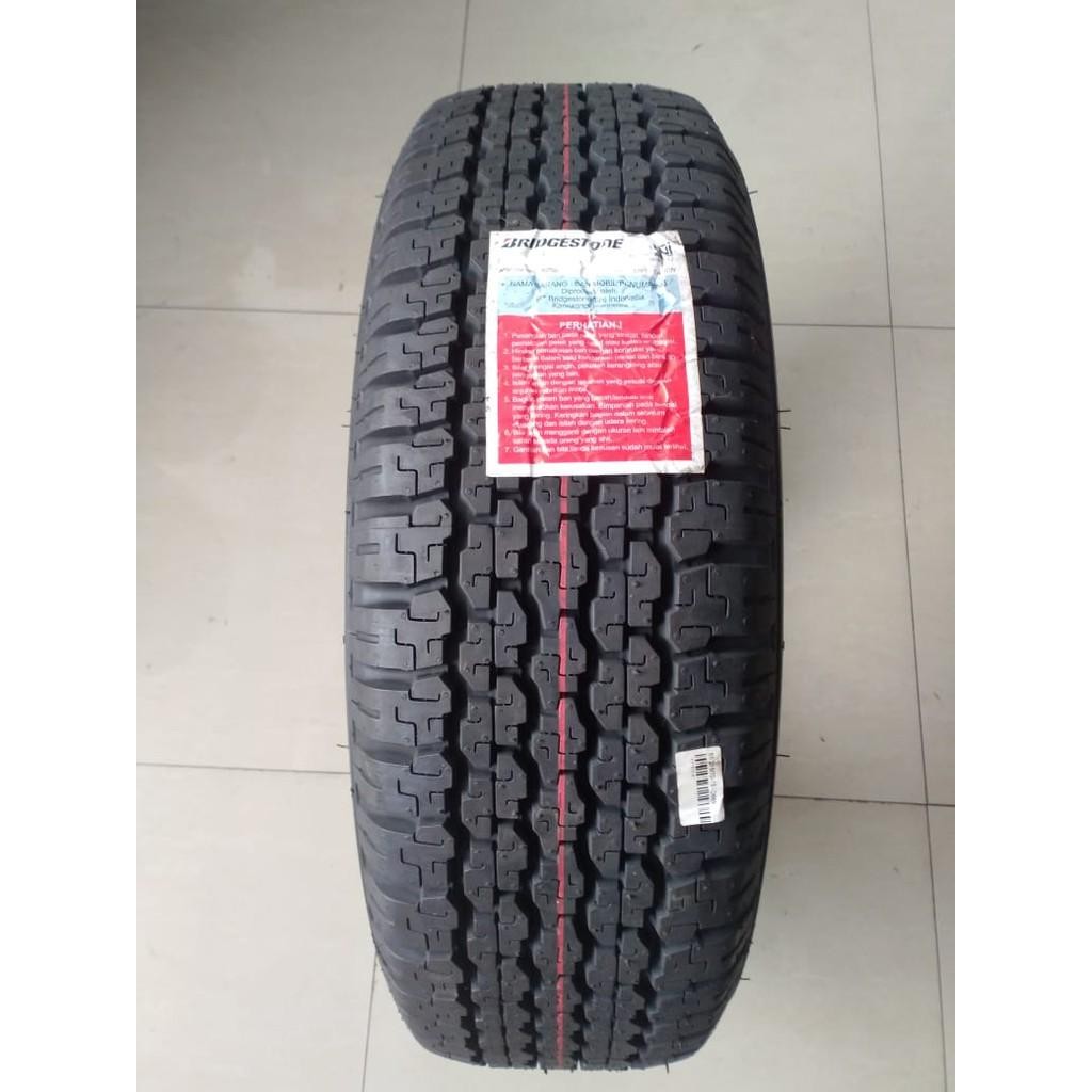 Bridgestone Dueler Ht D689 215/70 R15 Ban Mobil