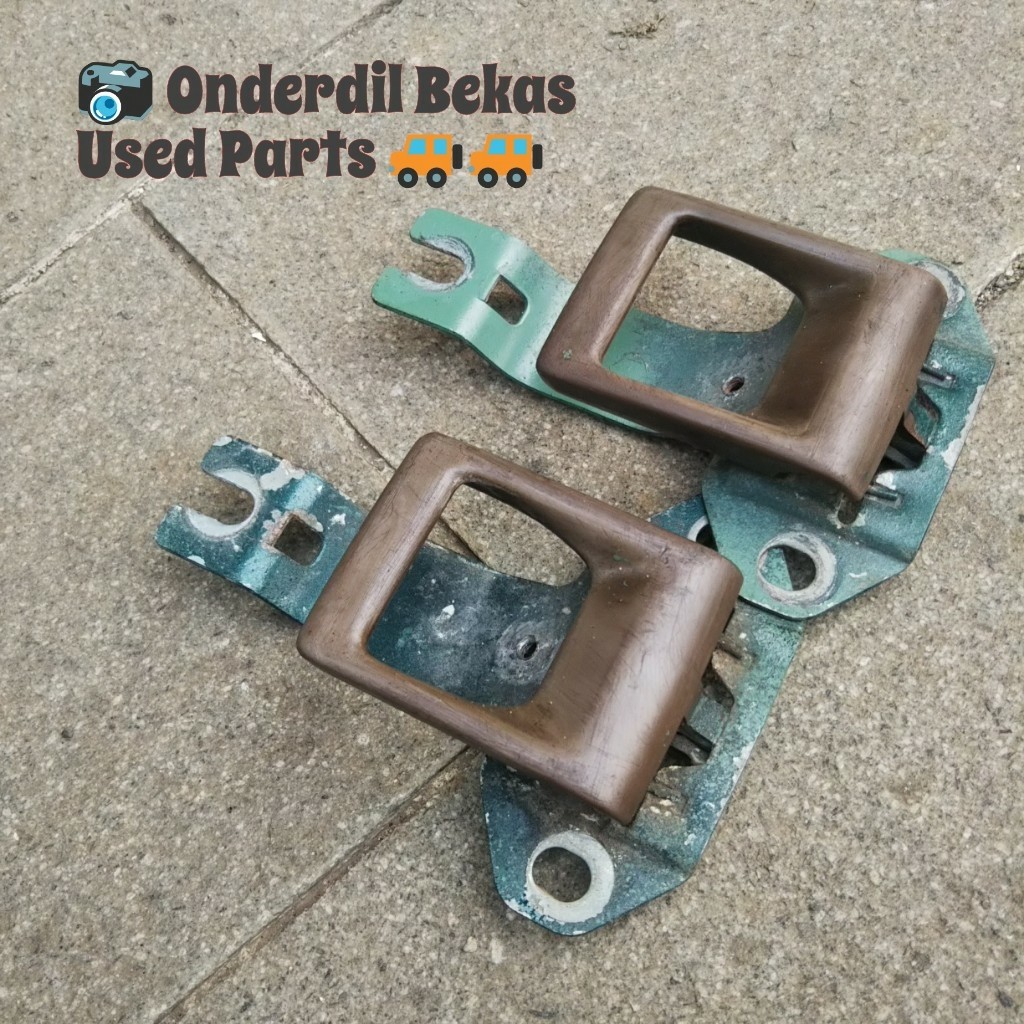 handle dalam Toyota Corolla DX 1983 sepasang