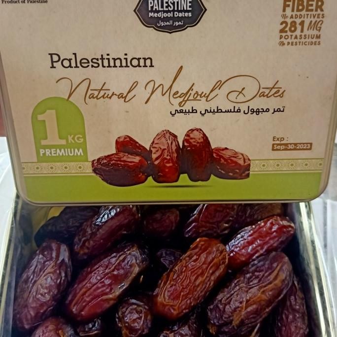 

Baru Kurma Medjool Jumbo Palestina 1Kg Kaleng Kotak