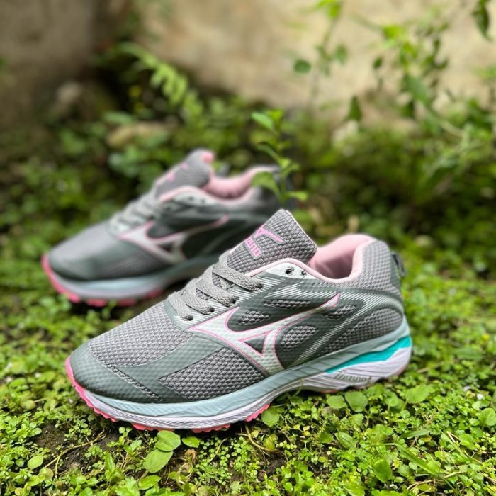 Murah Sepatu Voli Mizuno Wanita Sepatu Olahraga Volly Mizuno Momentum Cewek Non COD