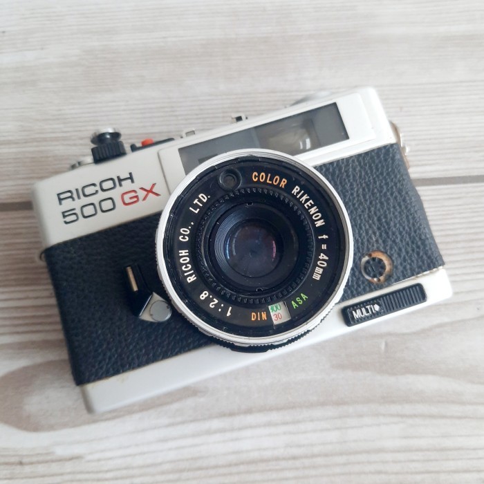 Kamera Analog Ricoh 500 GX