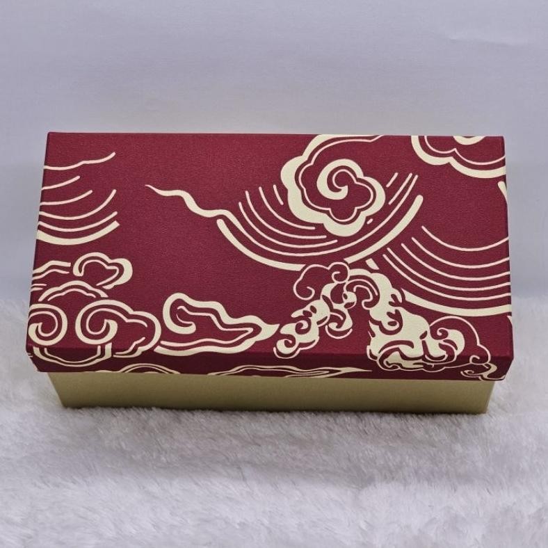 

BR - Box standar wallpaper CNY / cake box 22x11x10cm tinggi / kotak kue kering / hamper imlek TERLARIS