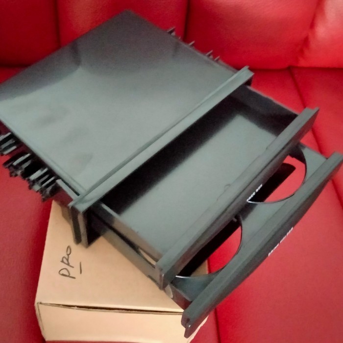 Masih Ready Laci Mobil Laci 1Din Laci Drink Holder Laci Koin