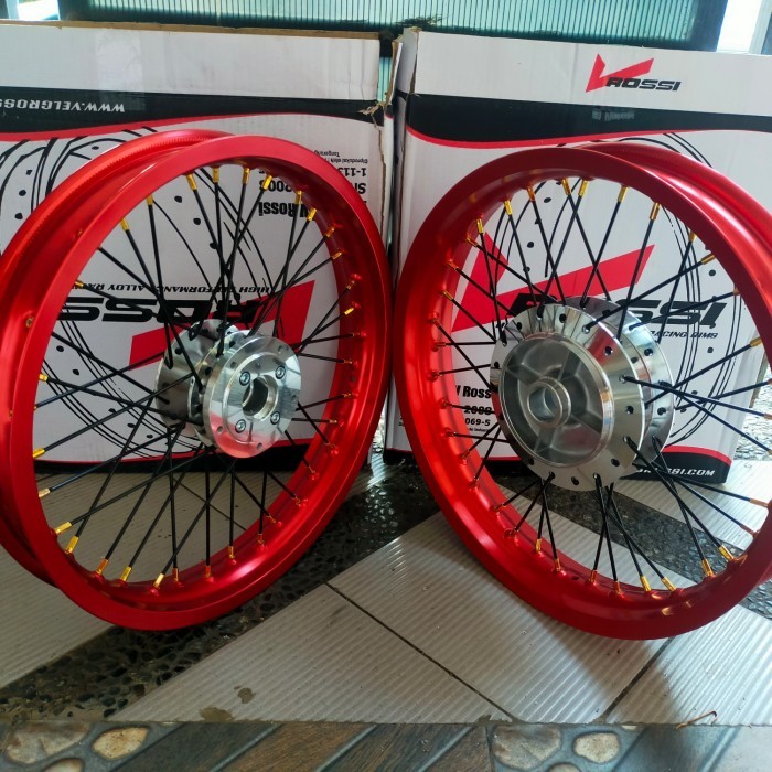 SEPAKET VELG ROSSI 250- 300 -17 TROMOL SET JARI VIXION NEW VIXION OLD