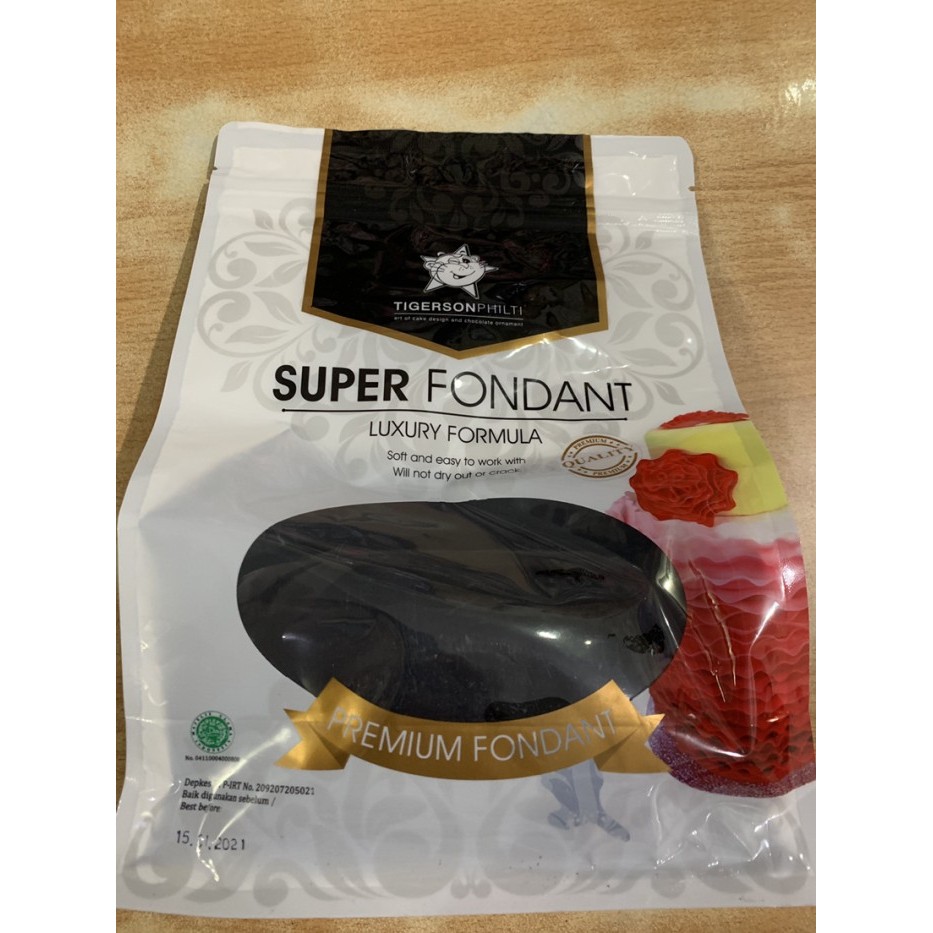 

TERBARU Super fondant 1 kg Black / Tigerson fondant warna BISA GRAB!