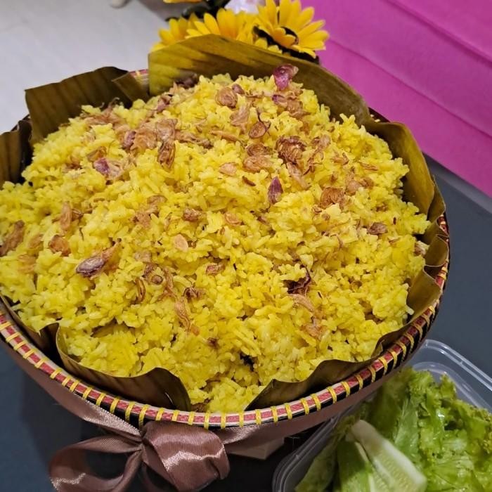 

Nasi Kuning 1 Bakul Porsi 20 Orang Termurah 100 % Original