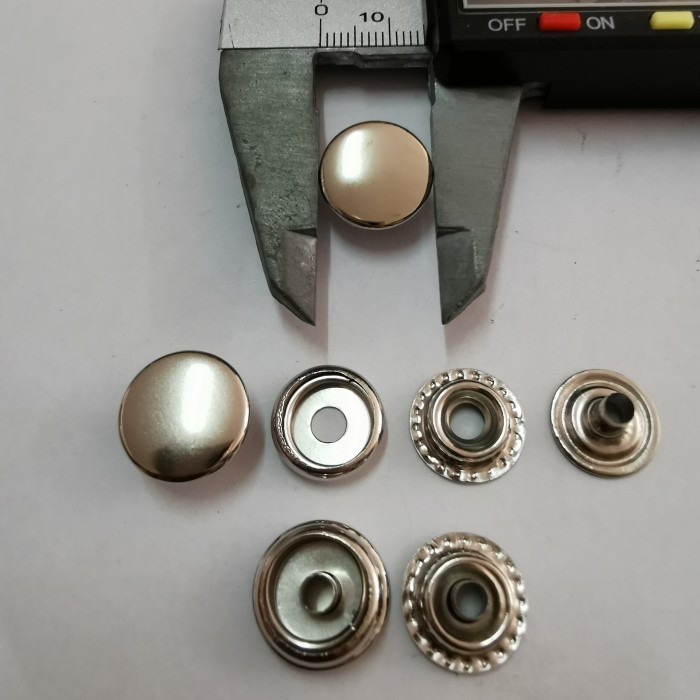 TERLARIS kancing snap besi / kancing cetet besi 15mm/kancing 7050 nikel / 5gros