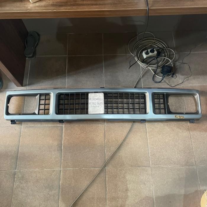 Grill Depan Chevrolet Luv Kbd26 Kbd 26 Gril Rambang Terbaru 100 % Original