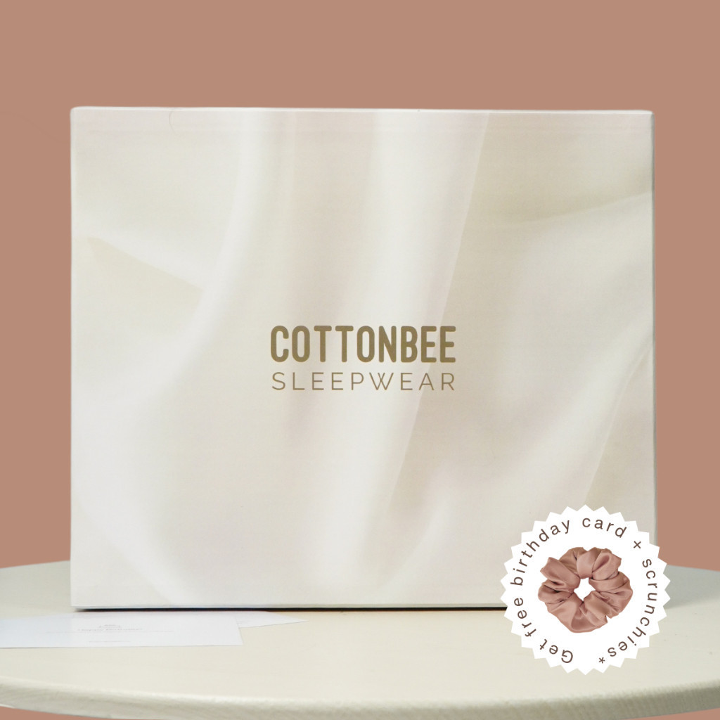 

Cottonbee - Add On Gift - Hardbox Free Greeting Card | Kado Ulang Tahun Nikah Lahiran