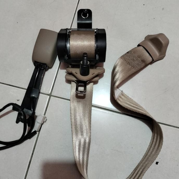 seat belt universal  Toyota kijang kapsul kijang grand Avanza Xenia