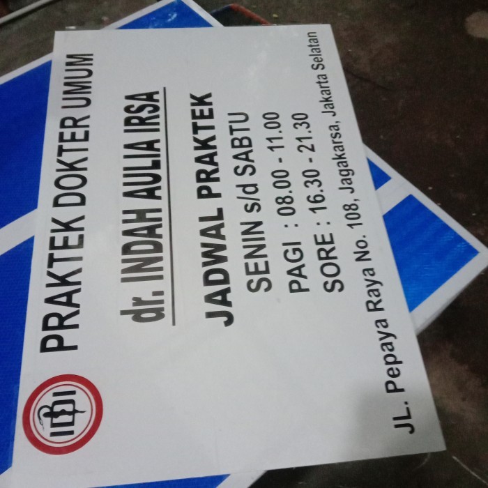 

papan nama dokter 60 * 40 Outdoor model 1 muka