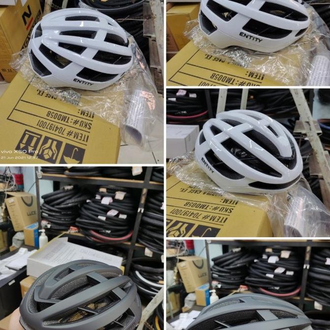 Helm Roadbike Entity RH30