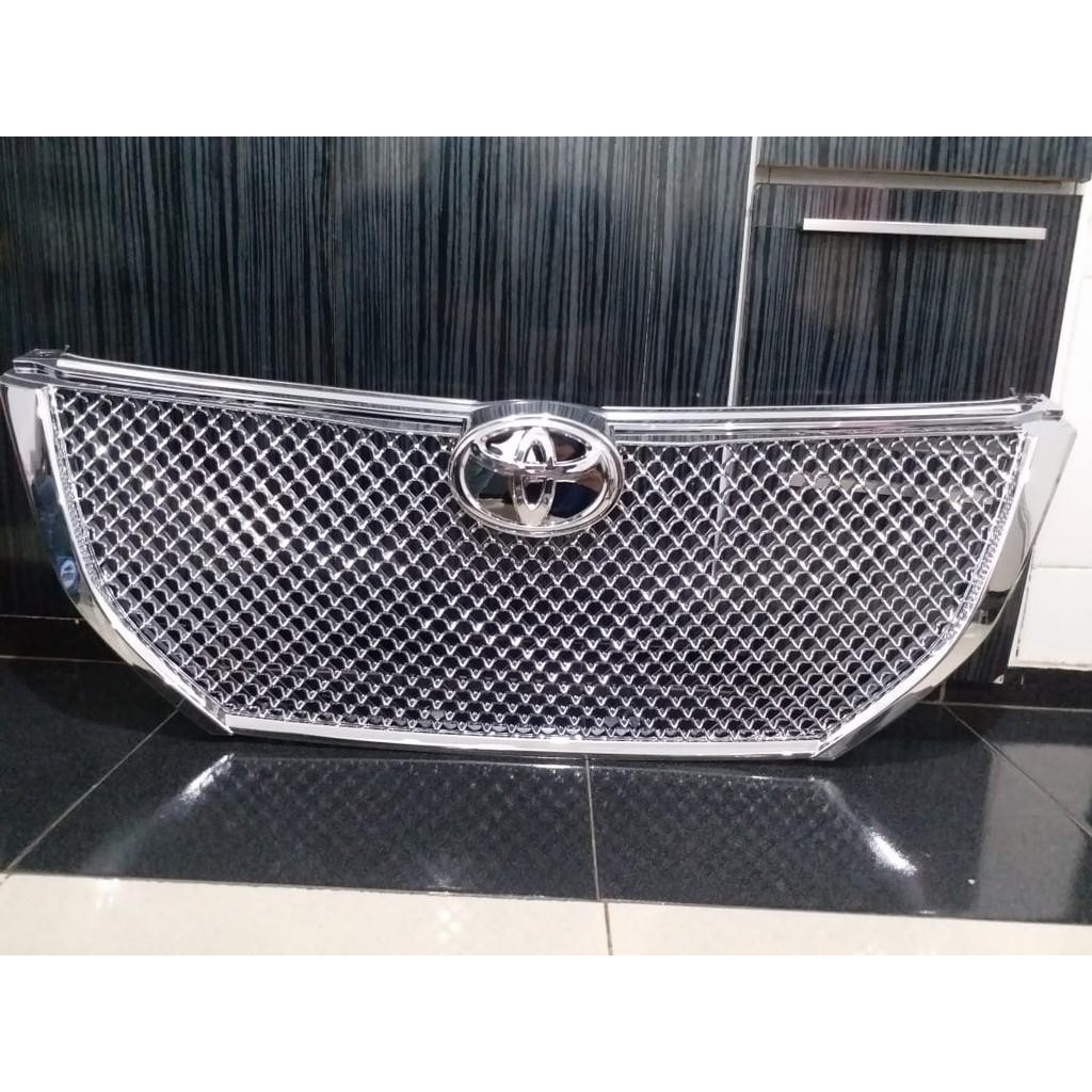Grill Depan Model Bentley Mobil Grand Innova 2014-2015 Jsl