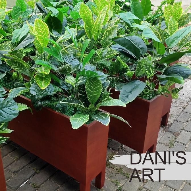 Planter box kayu/ Box tanaman/Kotak tanaman hias/ Partisi ruangan