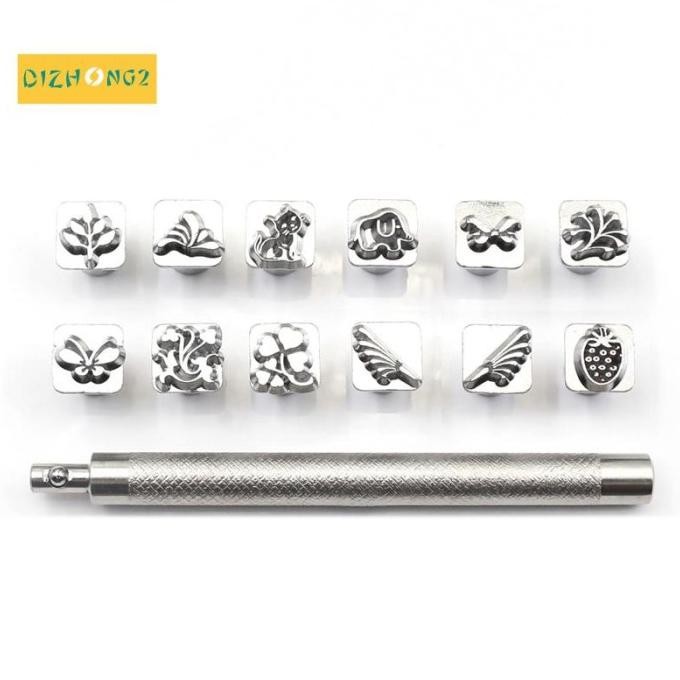 

12pcs / Set Alat Stempel Punch Ukir Kulit Motif Hewan / Tanaman DIY