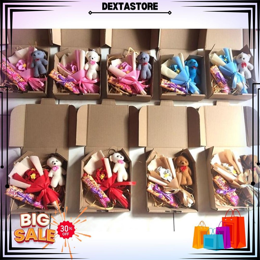 

Hampers Valentine, Kado Valentine, Coklat Silverqueen, Hari Ibu, Valentine, Buket Bunga D Terlaris