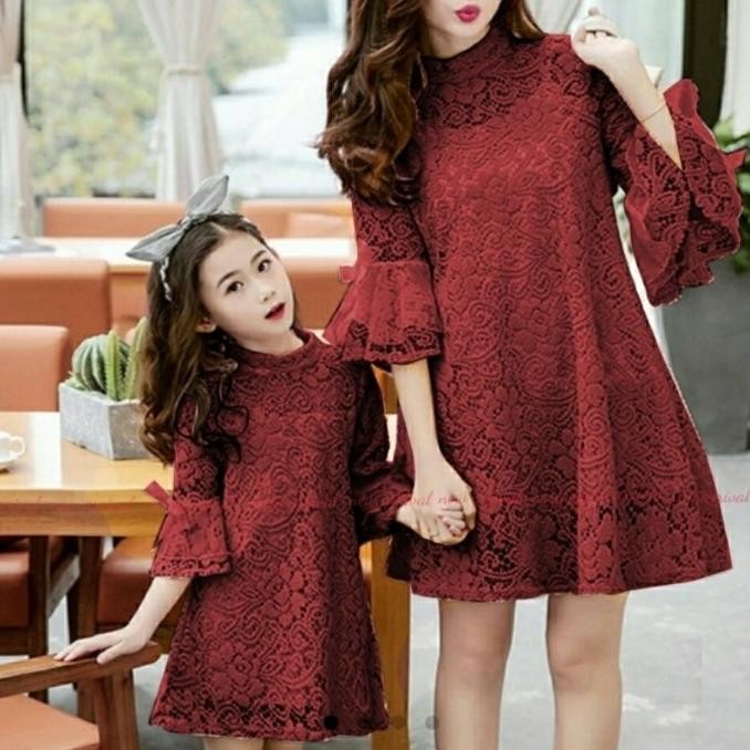 Grosir Dress Couple Ibu Dan Anak Perempuan Lacey Brukat Tulang Lapis Furing