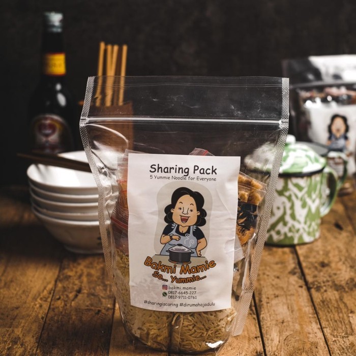 

BAKMI MAMIE - MIE LEBAR SHARING PACK BAKMI BABI FROZEN