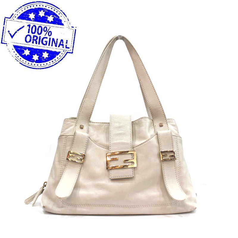 Preloved Fendi Mamma Baguette White Ivory Leather Shoulder Bag