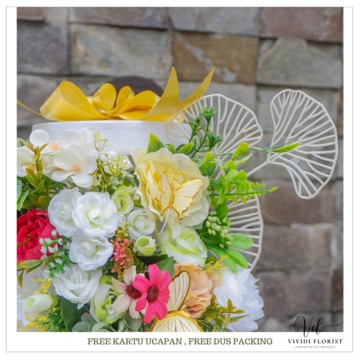 

[READY] ZAHRA BUKET BLOOM BOX BUNGA HAMPERS LEBARAN IDUL FITRI JAKARTA