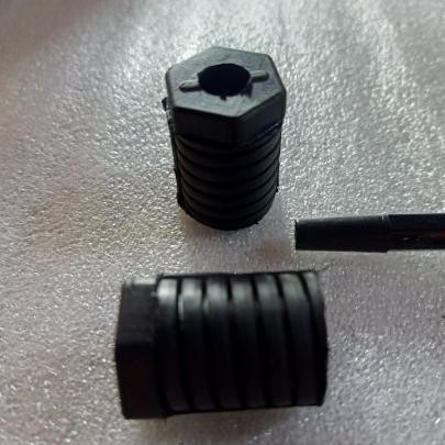 KARET GANJAL KAP MESIN DEPAN MOBIL TOYOTA KIJANG KAPSUL KIJANG LGX SGX PREMIUM