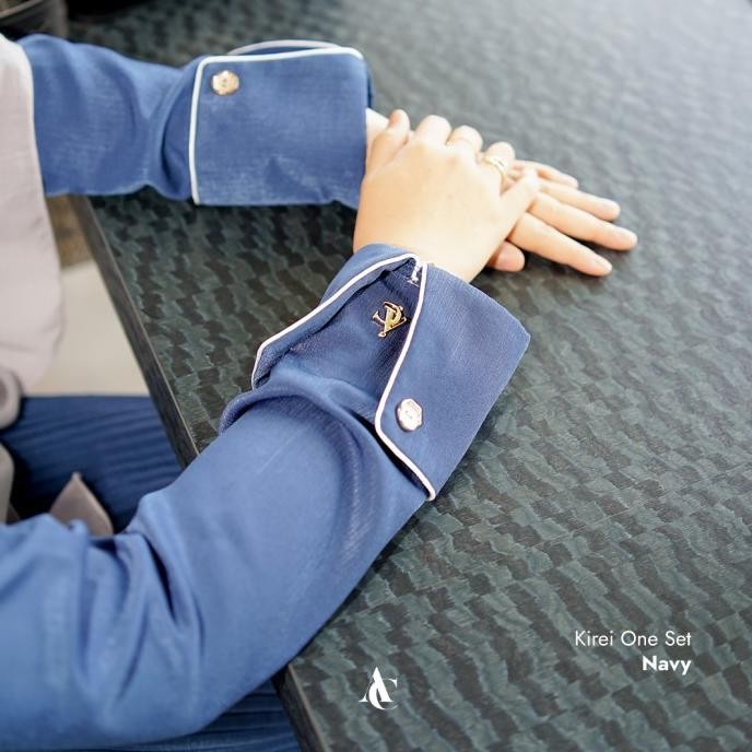 Alur Cerita Kirei One Set