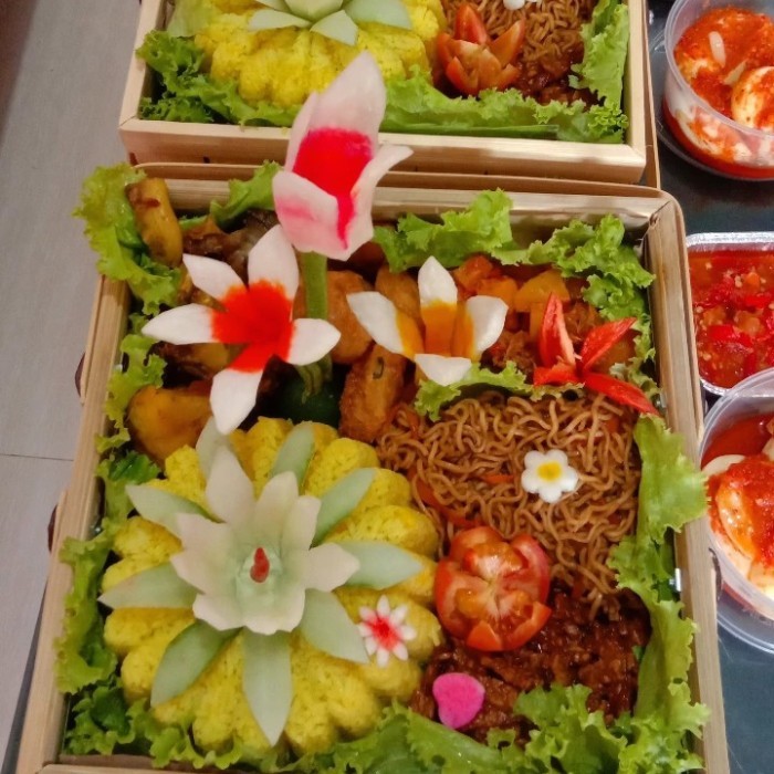 

Hampers Nasi Kuning