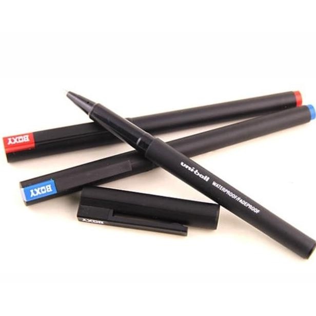 

Pen Boxy Uniball 105 (UB-105) Hitam