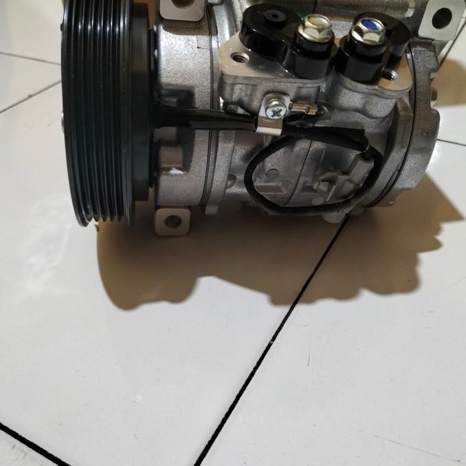 Sale  compressor AC mobil suzuki Escudo 2.0 2000cc