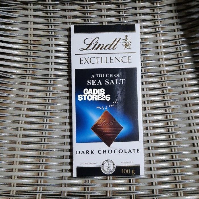 

LINDT EXCELLENCE SEA SALT 100G - COKELAT LINDT