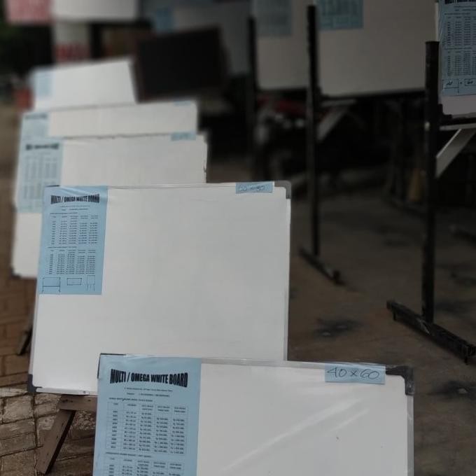 

White Board-Papan Tulis Gantung 90X120 Original Dan Terpercaya