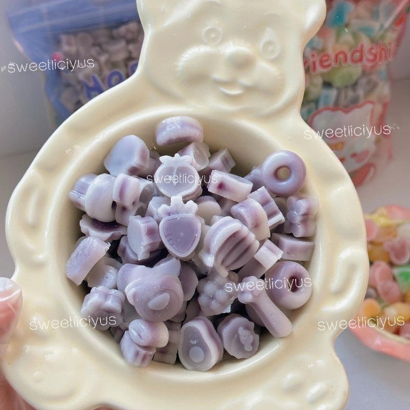 

PERMEN WAX CANDY 1 KG (ISI 50-130 PCS) PAKET USAHA PERMEN WAX CANDY