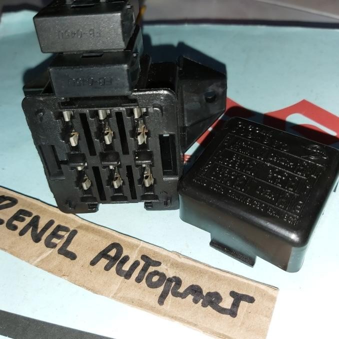 Box Bok sekring Suzuki Futura