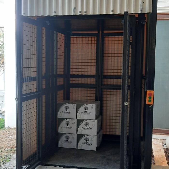 lift barang cargo lift Terbaik
