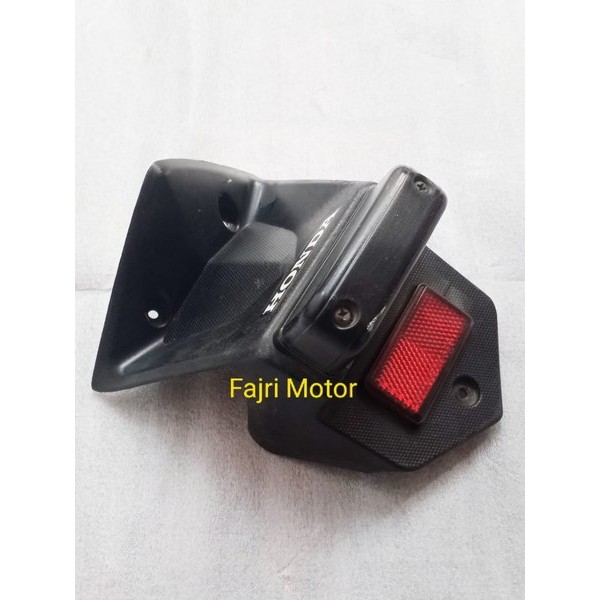 Cover Lampu Plat Nopol Tutup Spakbor Belakang Assy Honda Vario 125 Fi Old Lama Original Barang Langk