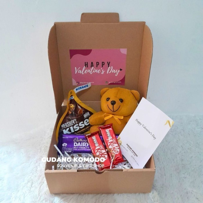 

HAMPERS WISUDA MURAH/HAMPERS COKELAT VALENTINE DAY/HAMPERS ULTAH ANAK/HAMPERS LEBARAN/HAMPERS WISUDA