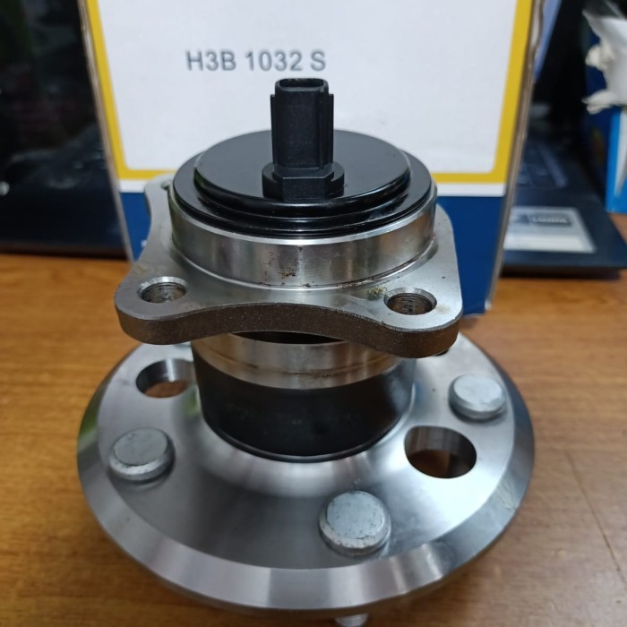 Laher Roda Bearing Roda Belakang Camry Asv50 2500Cc Merk Nis
