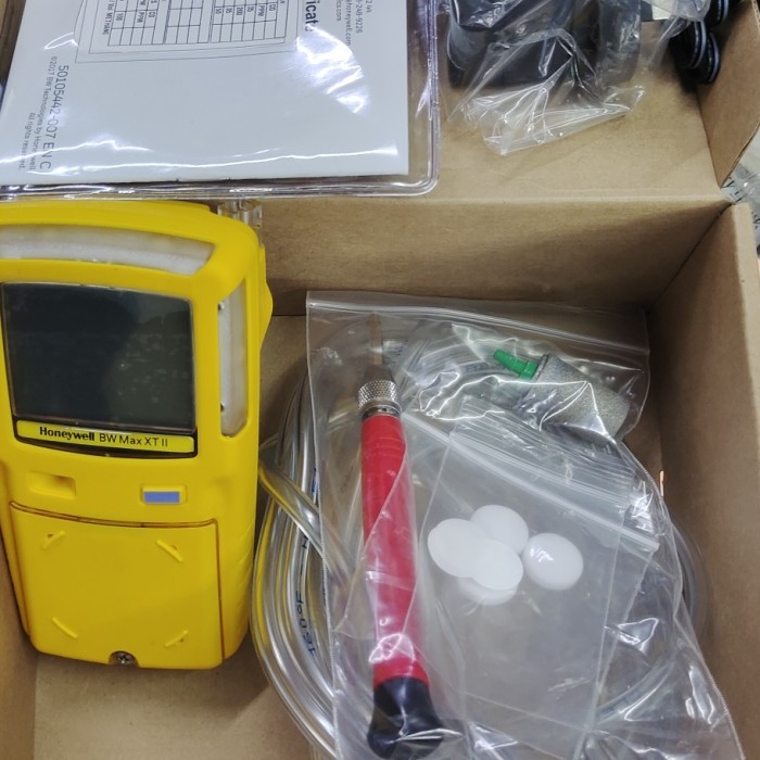 Multi Gas Detector MaxXTII (By Honeywell)