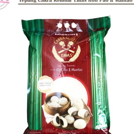 

Cakra Kembar Emas Pao Dan Mantao 5 Kg / Tepung Bogasari 5Kg